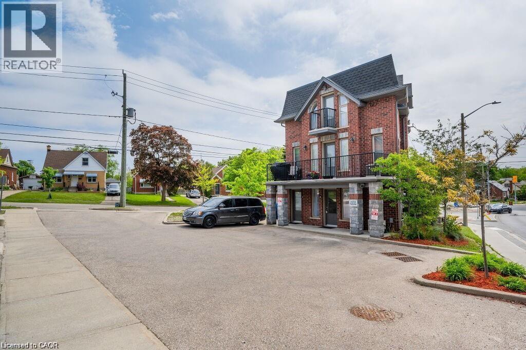 489 East Avenue Unit# A, Kitchener, Ontario  N2H 1Z7 - Photo 11 - 40857891
