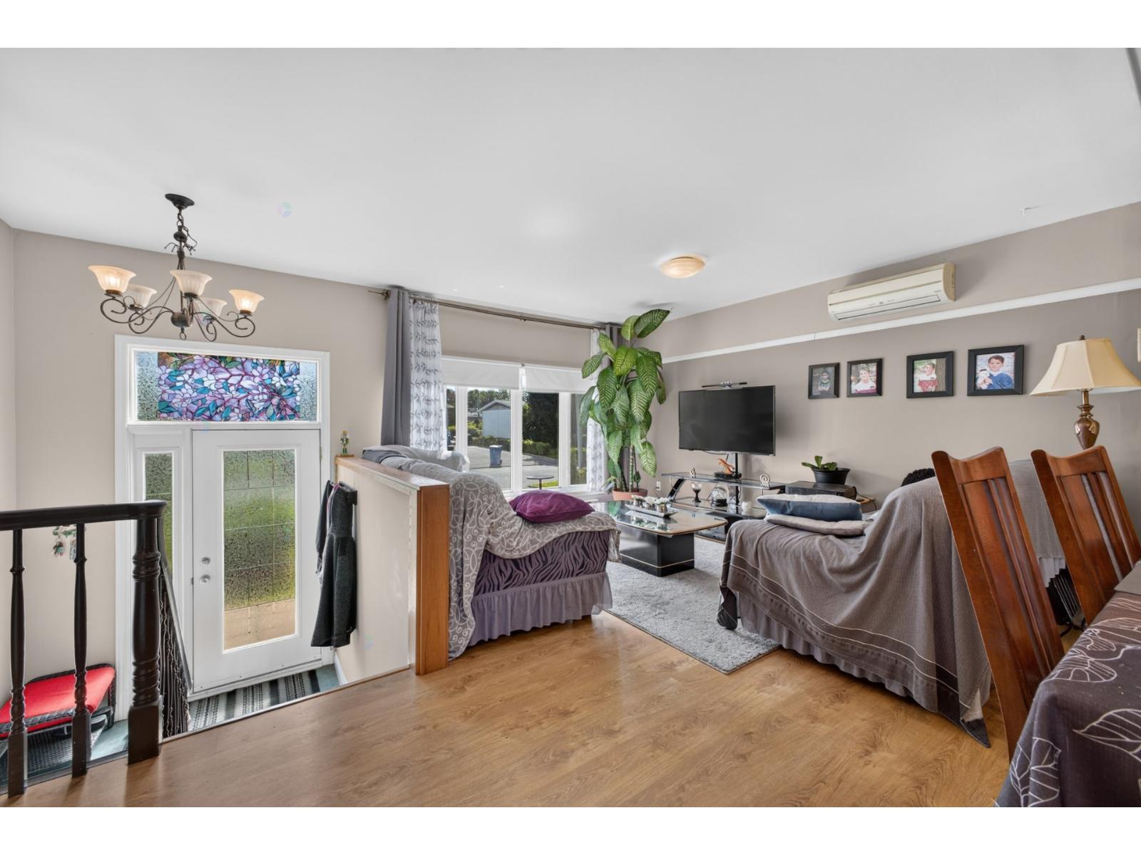 119 Rue Paradis Saint-Constant Quebec Canada J5A1J3 2