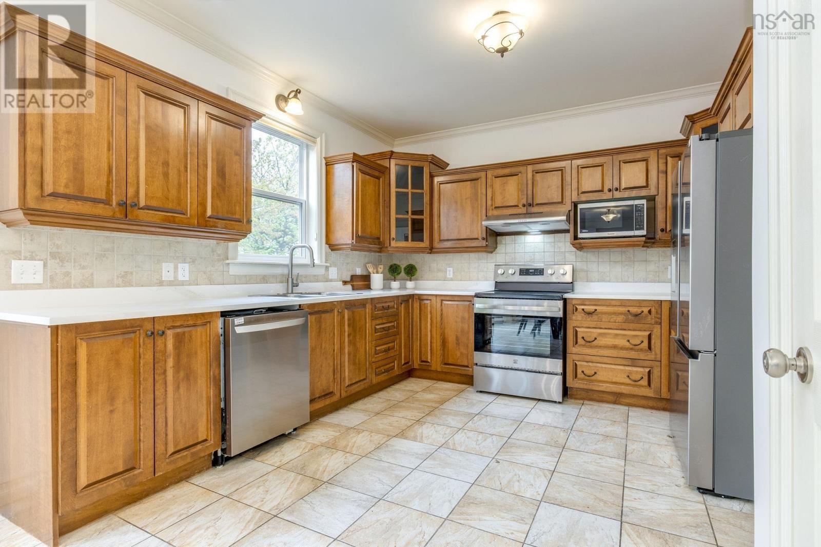 15 Kingsbury Way, Bedford, Nova Scotia B4A 4M5 - Photo 7 - 202612779