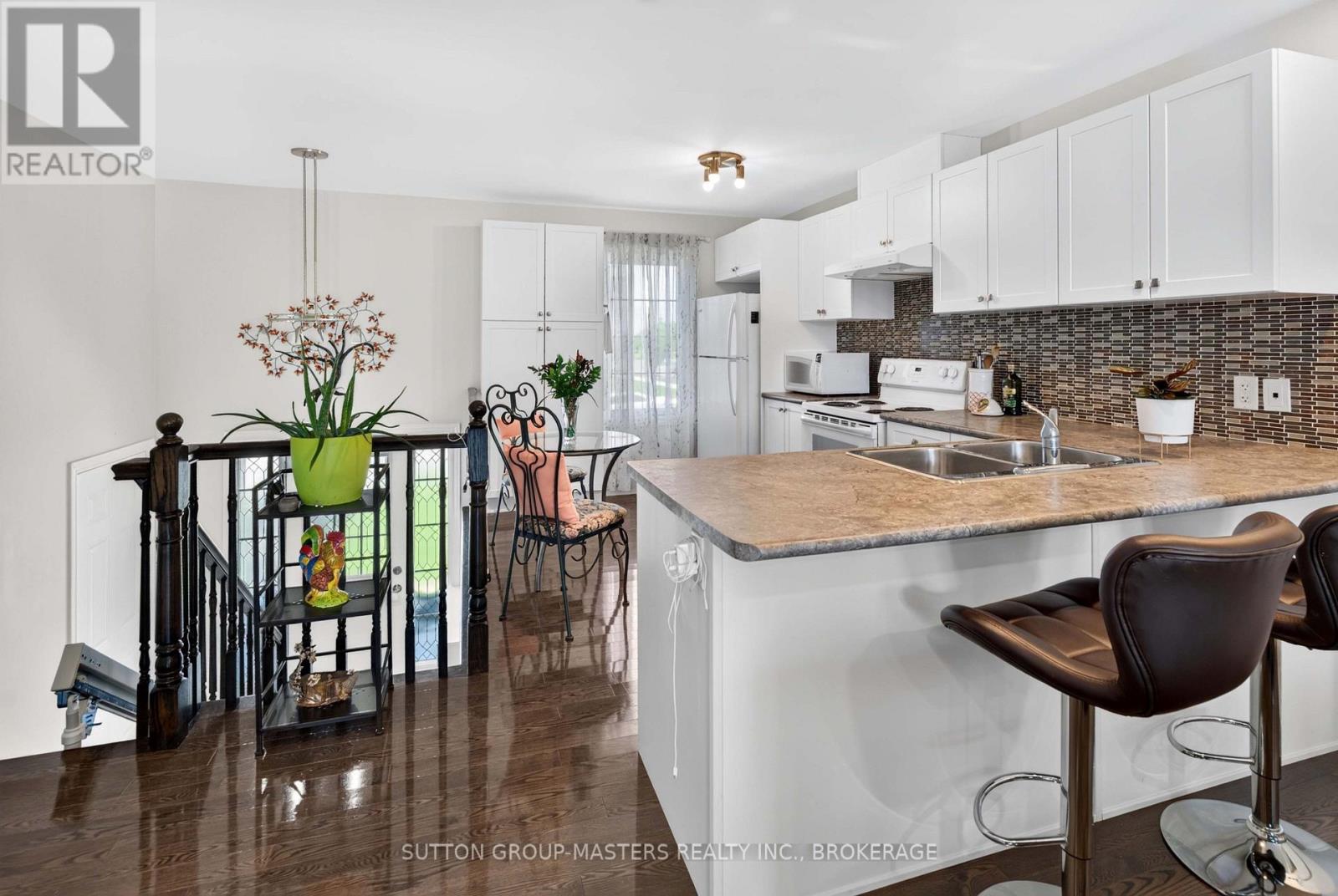 168 Britannia Crescent, Loyalist, Ontario  K0H 1G0 - Photo 5 - X13706702