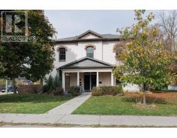 12 RUSSELL STREET E, Kawartha Lakes, Ontario