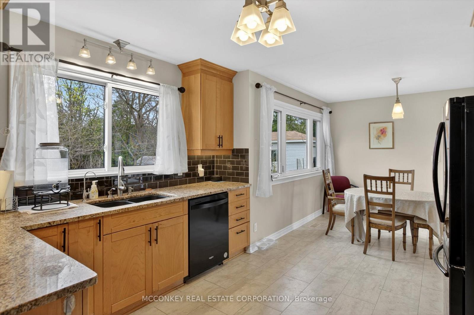834 Crowley Crescent, Peterborough, Ontario  K9J 6P7 - Photo 6 - X13706546