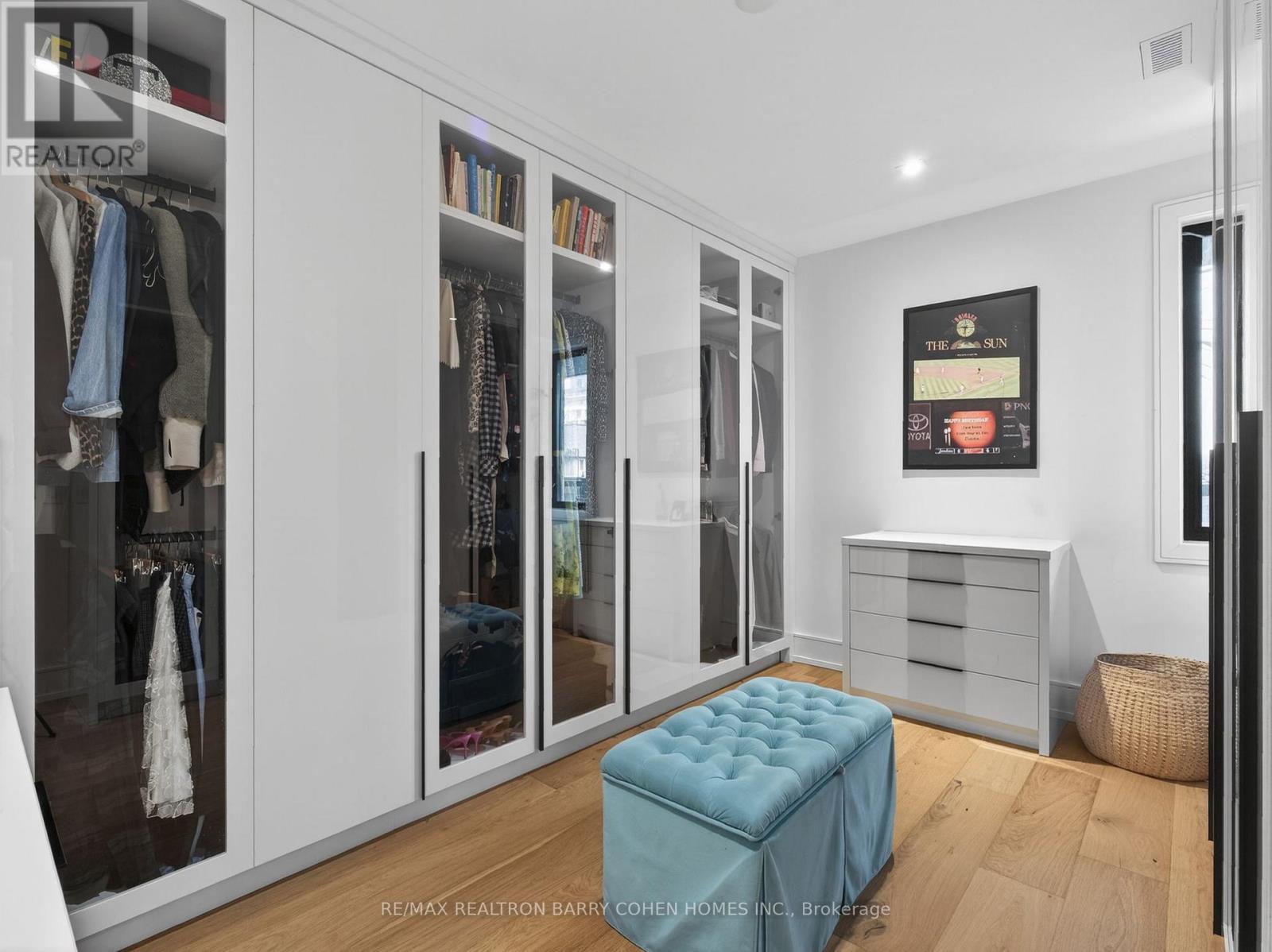 4 Forest Wood, Toronto, Ontario  M5N 2V6 - Photo 18 - C13706454