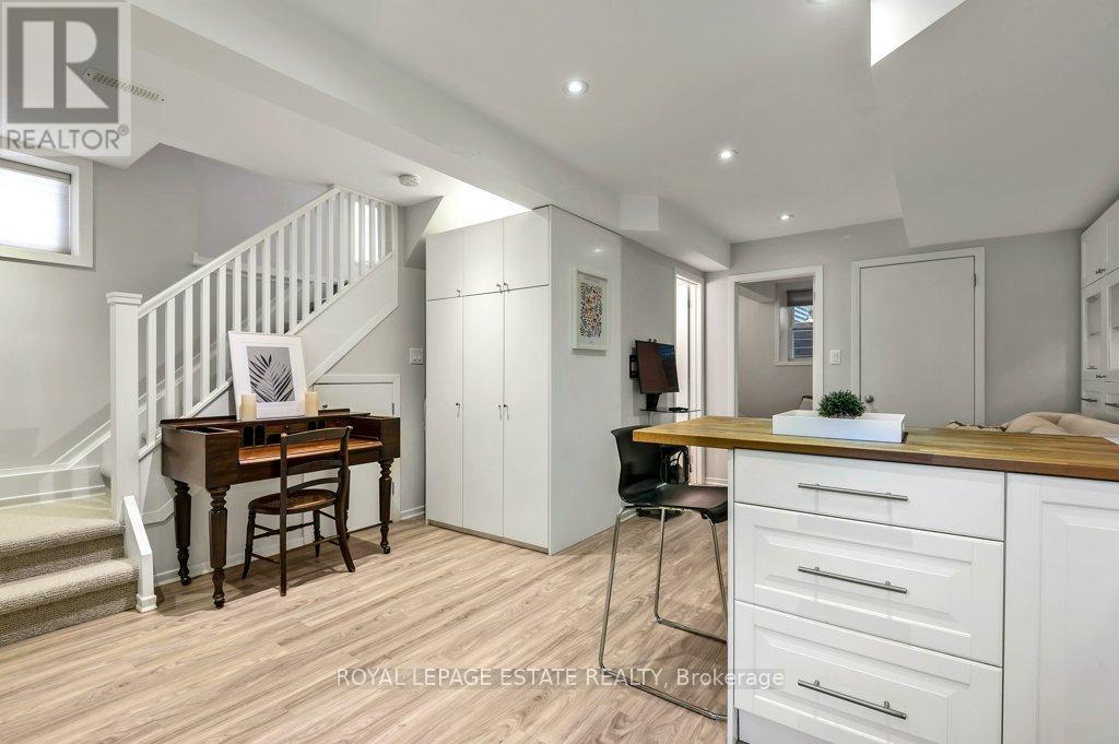 Lower - 17 Birdsall Avenue, Toronto, Ontario M4R 2B7 - Photo 13 - C13706462
