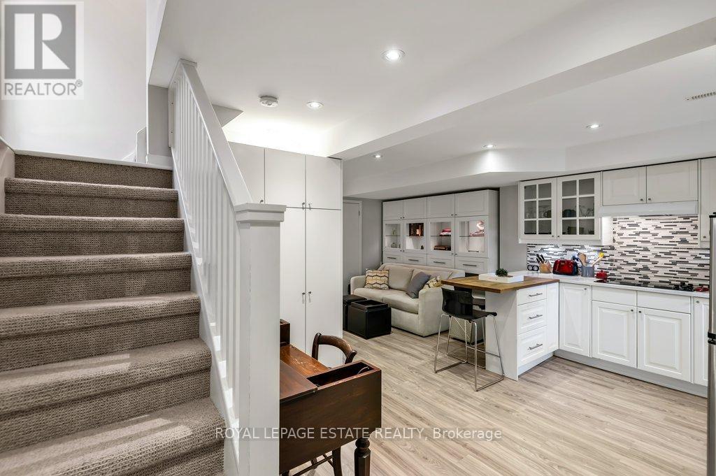 Lower - 17 Birdsall Avenue, Toronto, Ontario M4R 2B7 - Photo 27 - C13706462