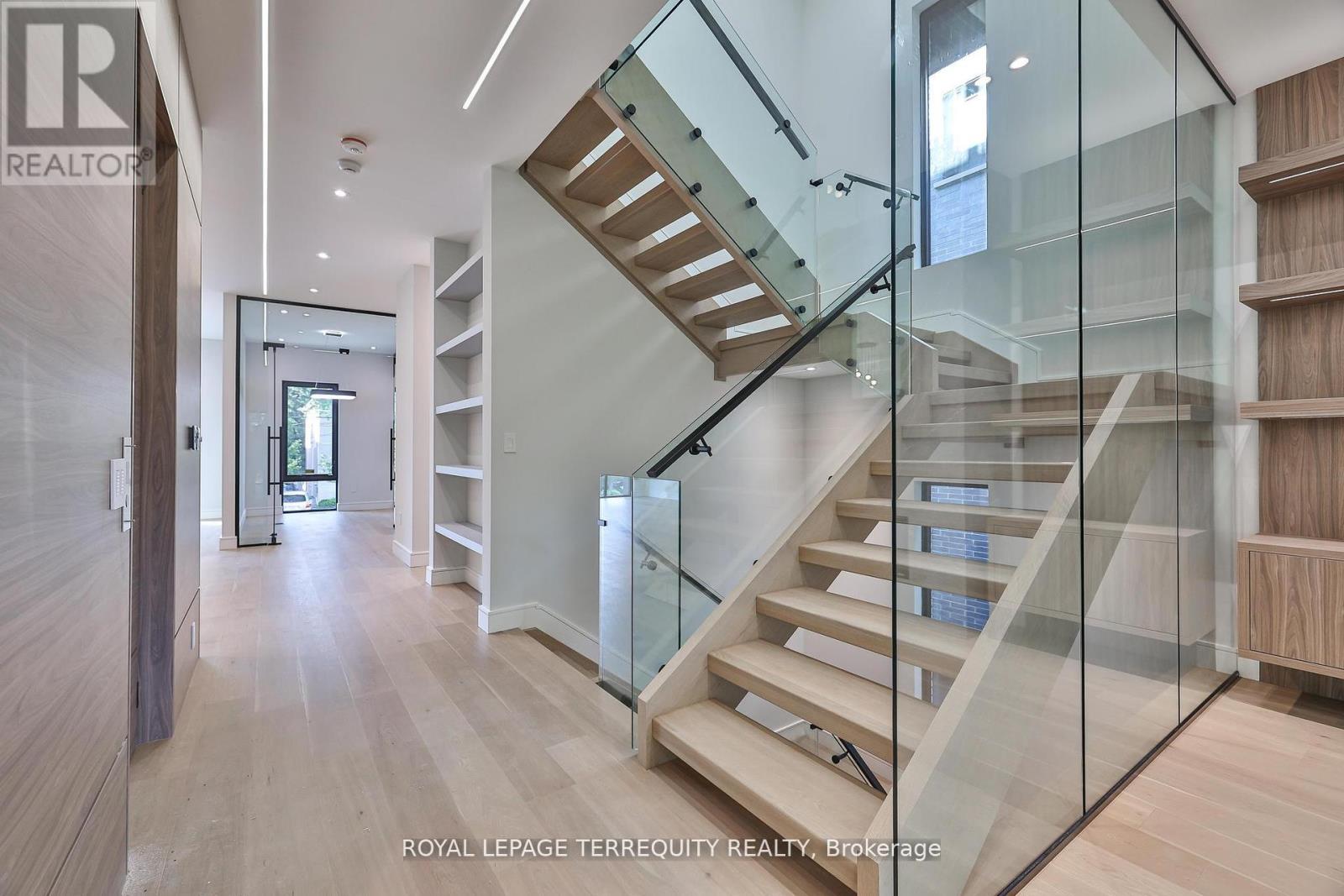 741 Woburn Avenue, Toronto, Ontario M5M 1M2 - Photo 14 - C13706566