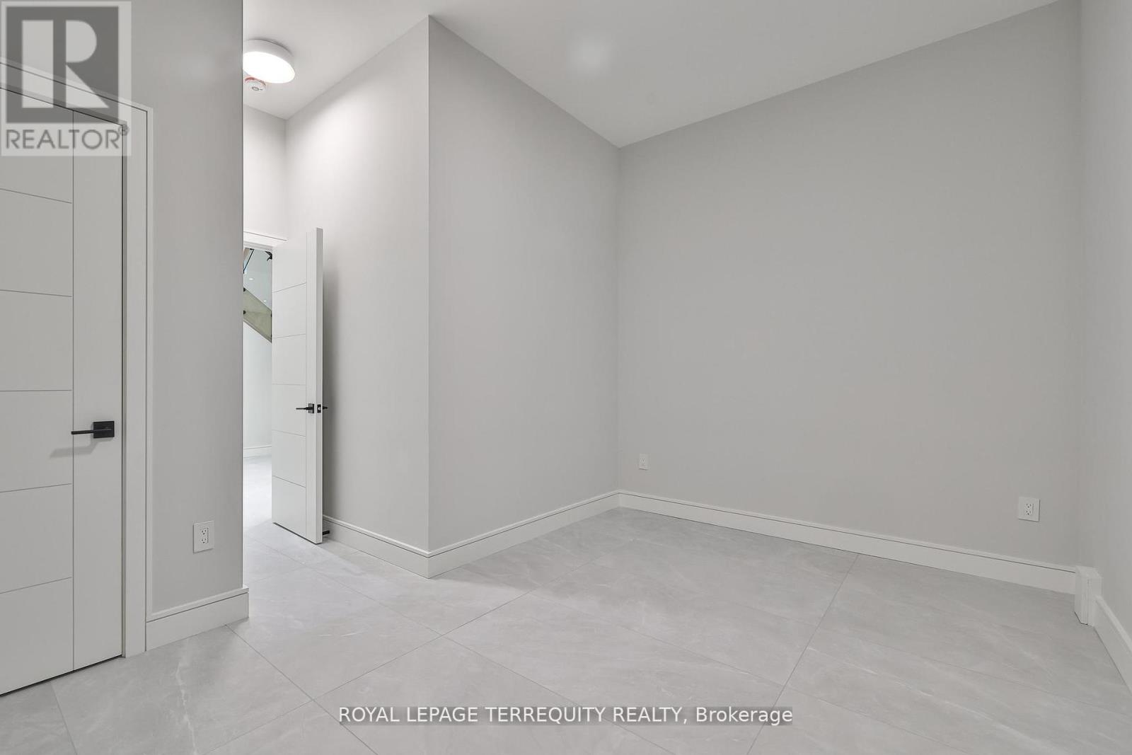 741 Woburn Avenue, Toronto, Ontario M5M 1M2 - Photo 38 - C13706566