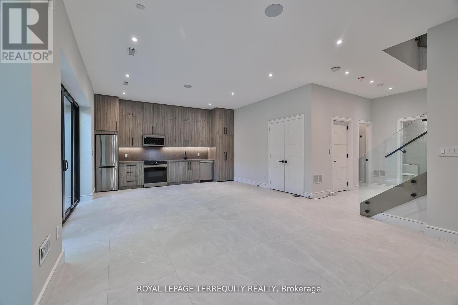 741 Woburn Avenue, Toronto, Ontario M5M 1M2 - Photo 40 - C13706566