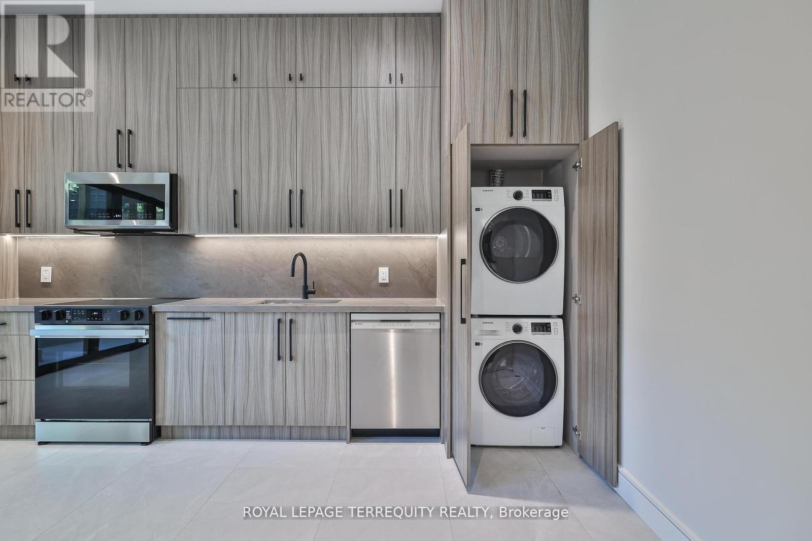 741 Woburn Avenue, Toronto, Ontario M5M 1M2 - Photo 44 - C13706566