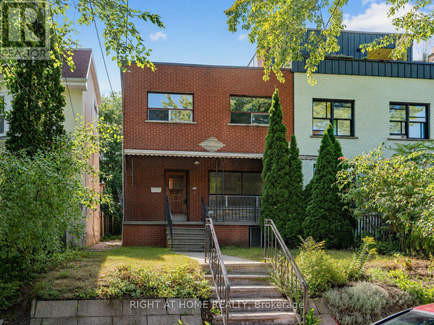 10 Havelock Street, Toronto, Ontario  M6H 3B4 - Photo 1 - C13706624