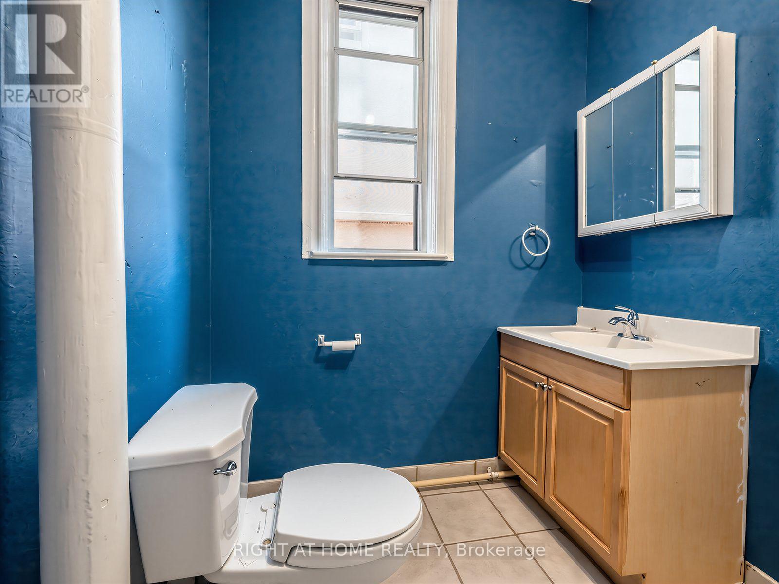 10 Havelock Street, Toronto, Ontario  M6H 3B4 - Photo 25 - C13706624