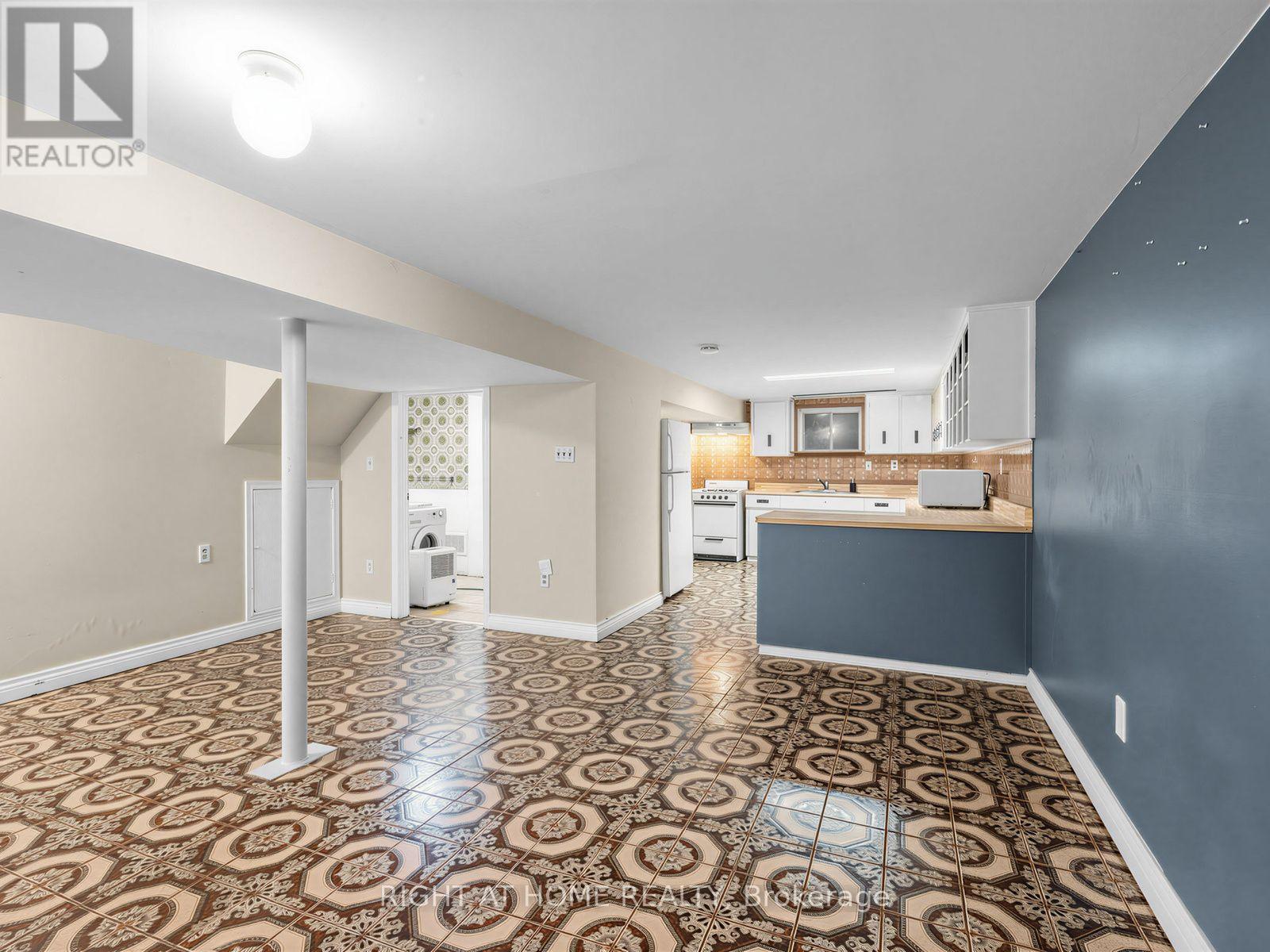 10 Havelock Street, Toronto, Ontario  M6H 3B4 - Photo 28 - C13706624