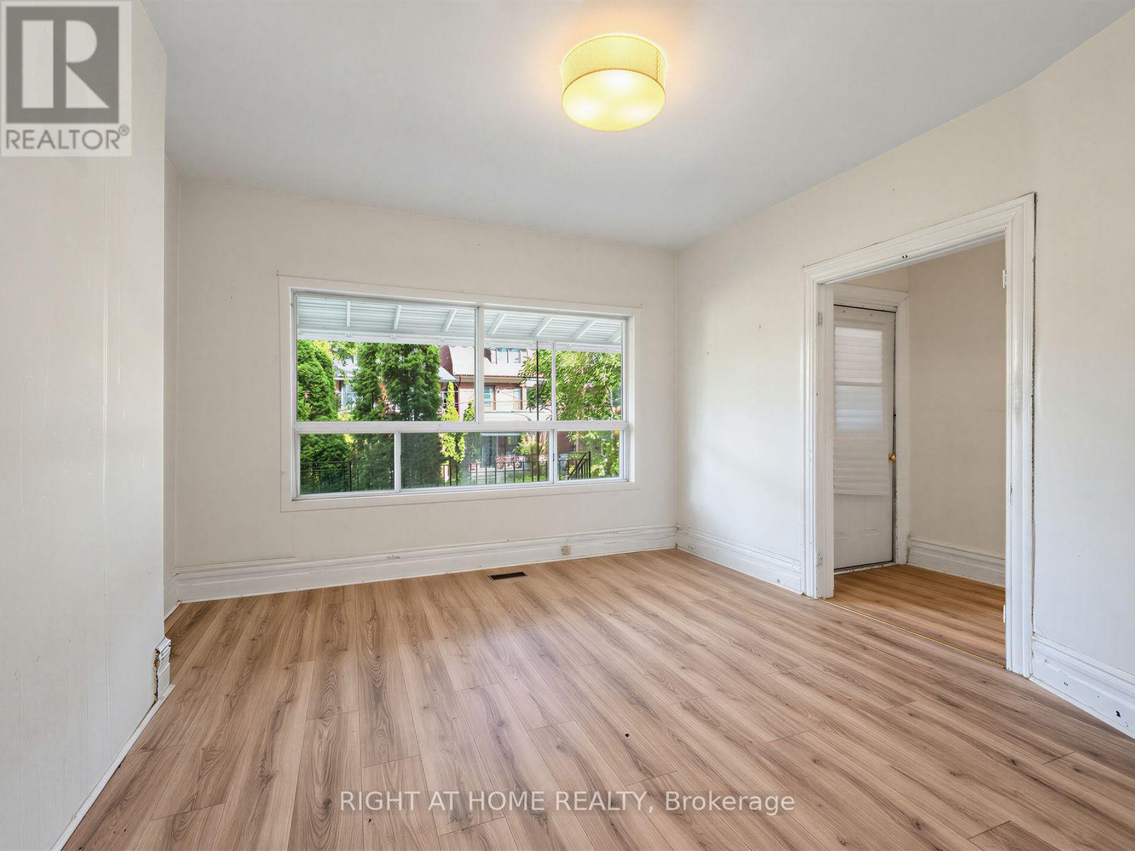 10 Havelock Street, Toronto, Ontario  M6H 3B4 - Photo 7 - C13706624