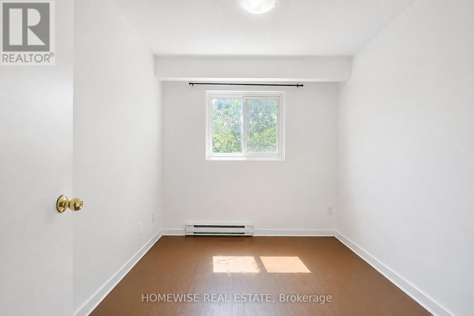 Rear - 961a Eglinton Avenue, Toronto, Ontario M6C 2C4 - Photo 19 - C13706646