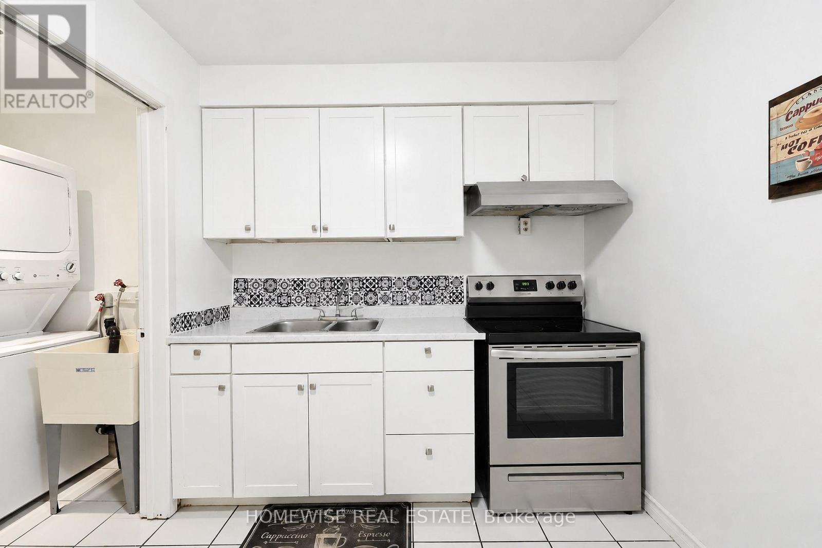 Rear - 961a Eglinton Avenue, Toronto, Ontario M6C 2C4 - Photo 6 - C13706646