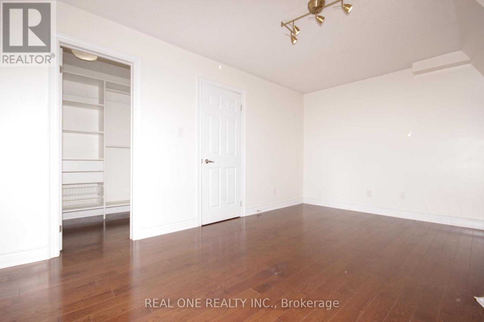 7 Slingsby Lane, Toronto, Ontario M2N 0H7 - Photo 19 - C13706712