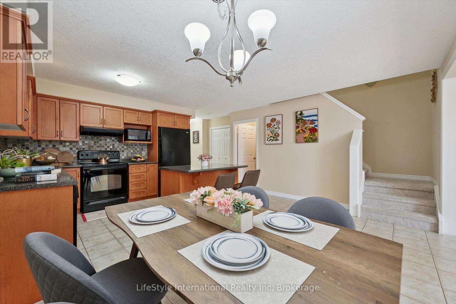 47 Hasler Crescent, Guelph (Pineridge/westminster Woods), Ontario  N1L 1A2 - Photo 19 - X13706466