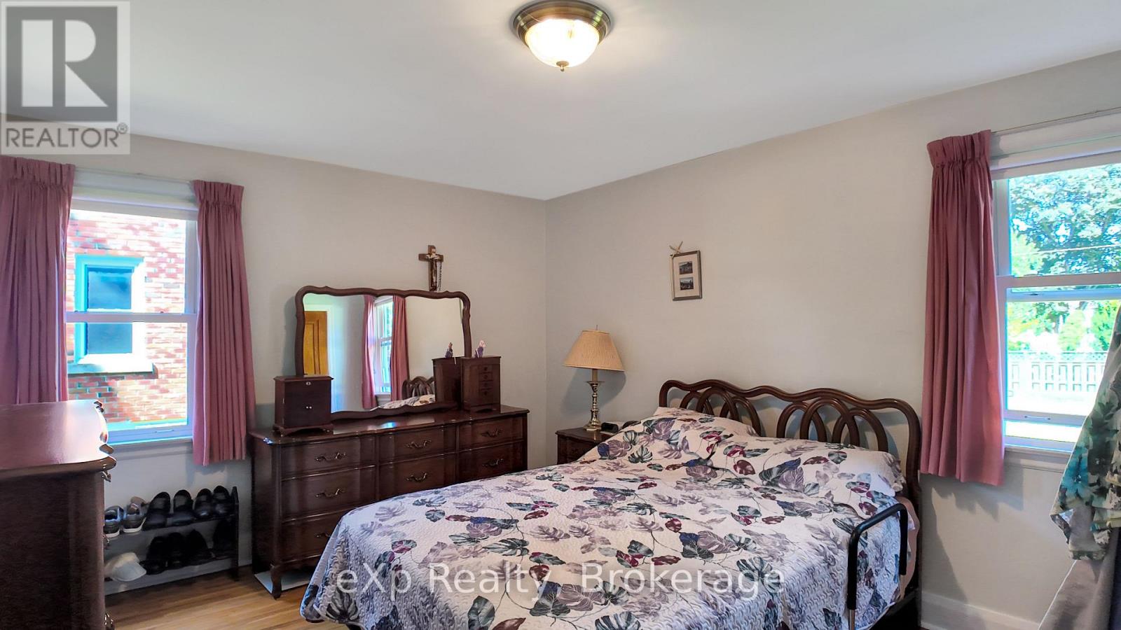 6 Johnstone Boulevard, Brockton, Ontario  N0G 2V0 - Photo 15 - X13706588