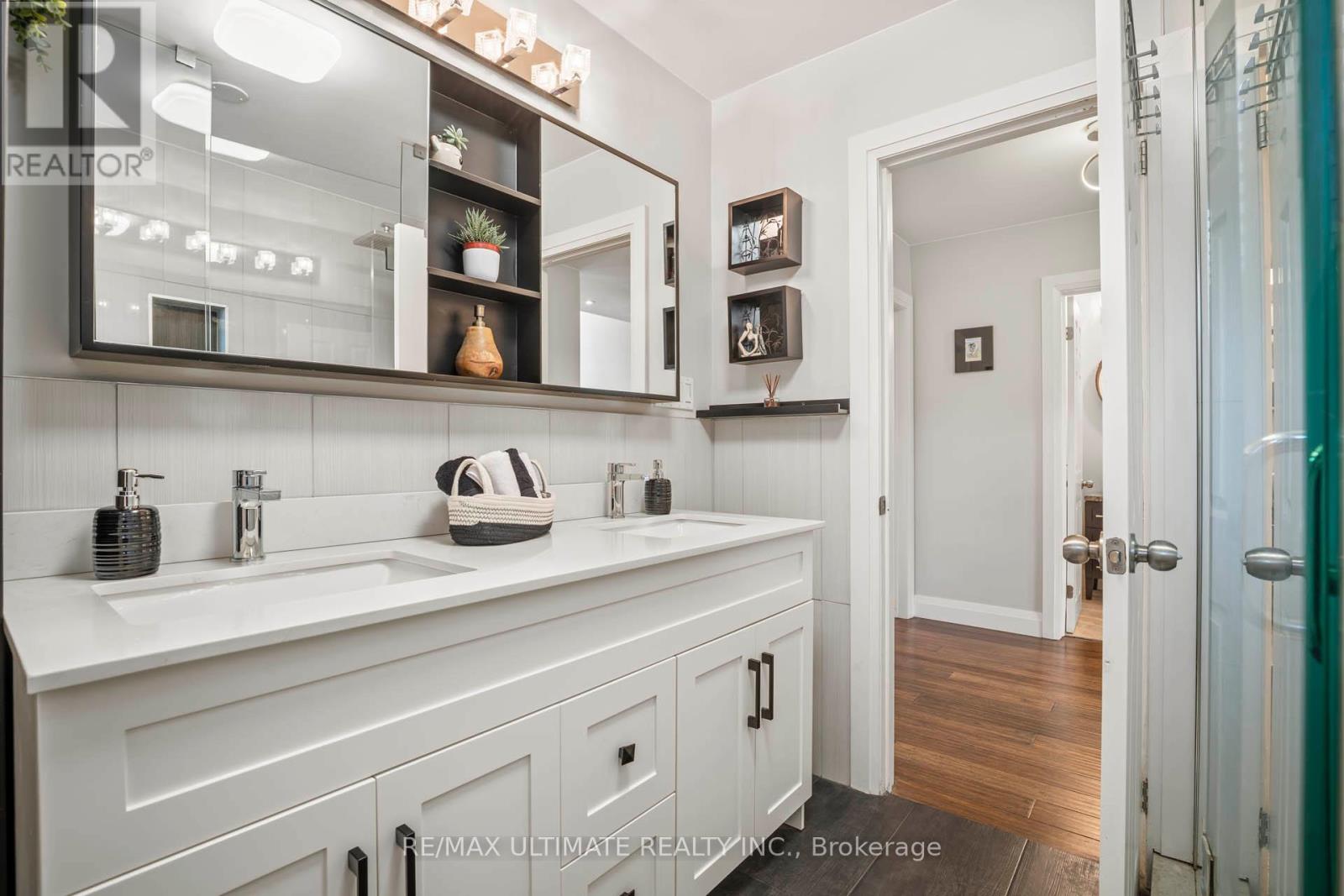 21 Brinloor Boulevard, Toronto, Ontario M1M 1L3 - Photo 17 - E13706598