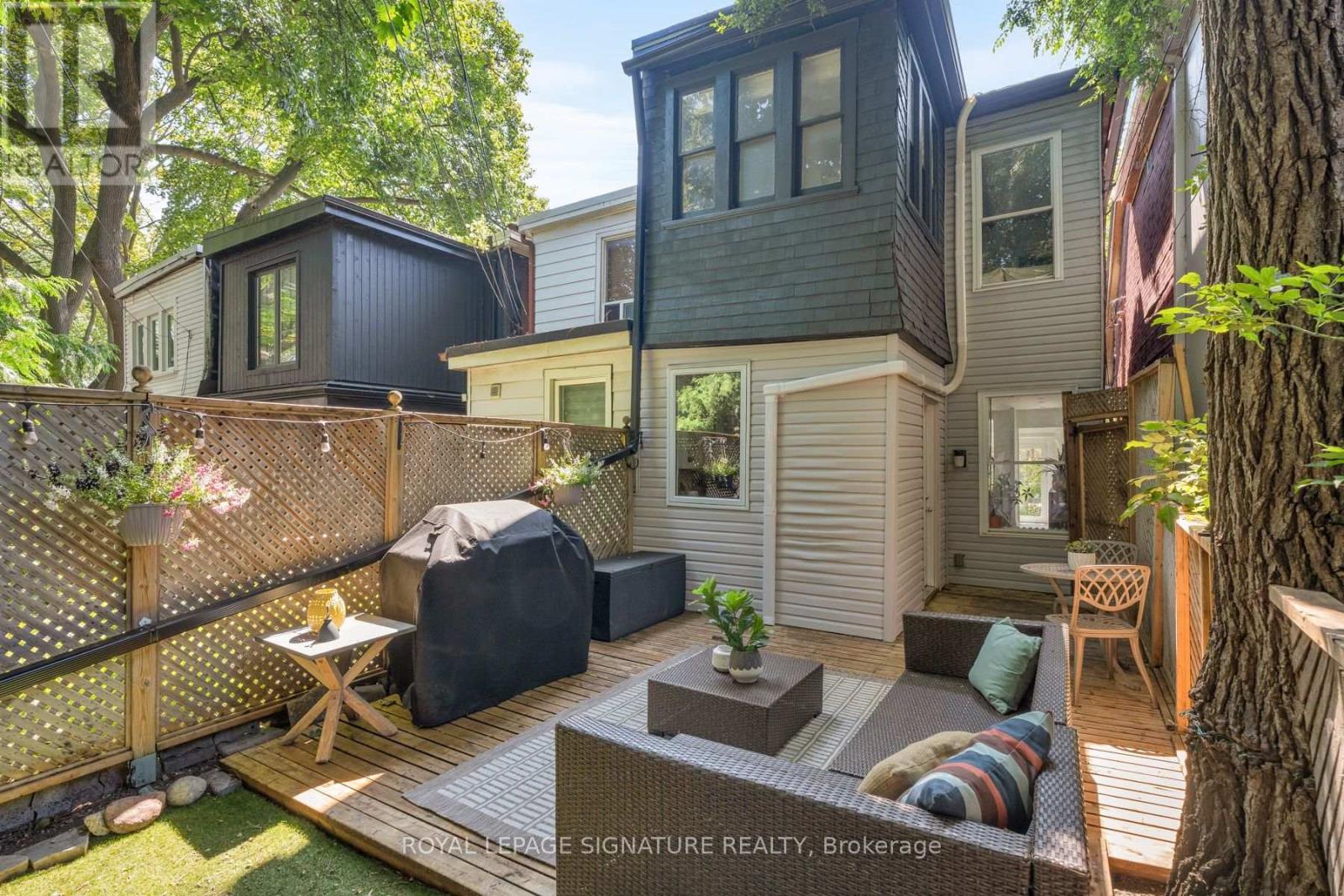 46 Corley Avenue, Toronto, Ontario M4E 1T9 - Photo 42 - E13706656