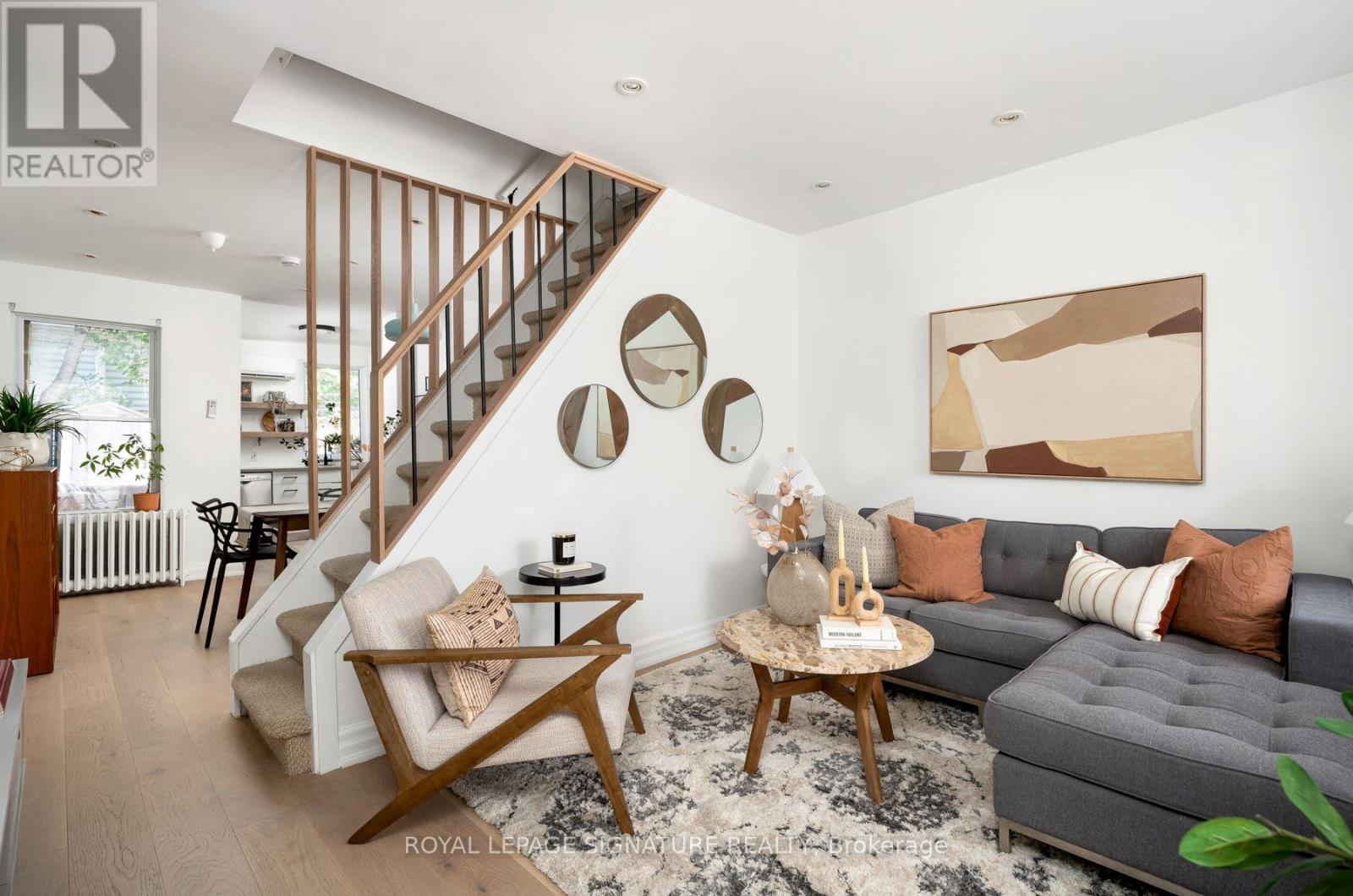 46 Corley Avenue, Toronto, Ontario M4E 1T9 - Photo 7 - E13706656