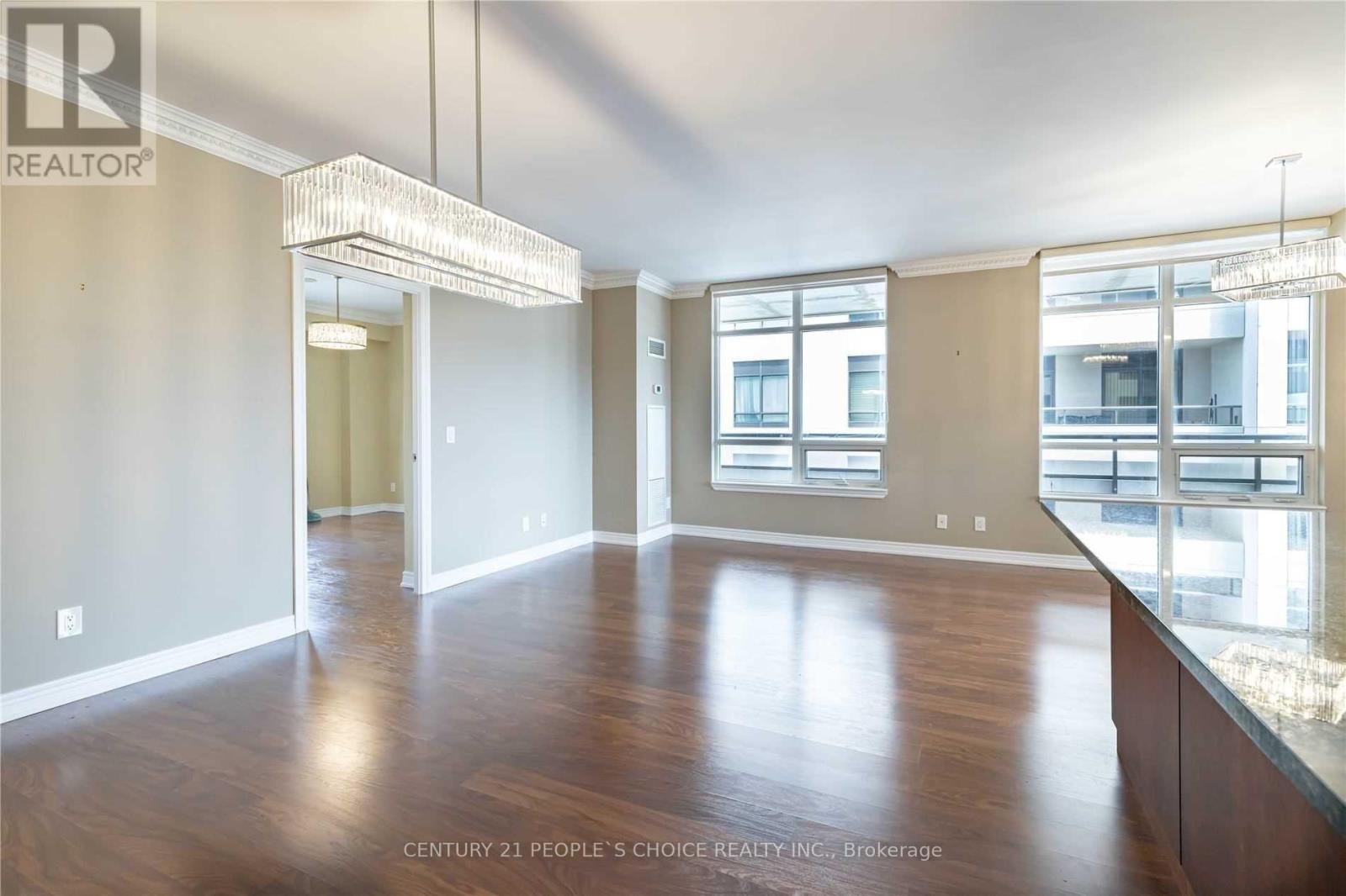 704 - 9245 Jane Street, Vaughan (Maple), Ontario  L6A 0J9 - Photo 4 - N13706506