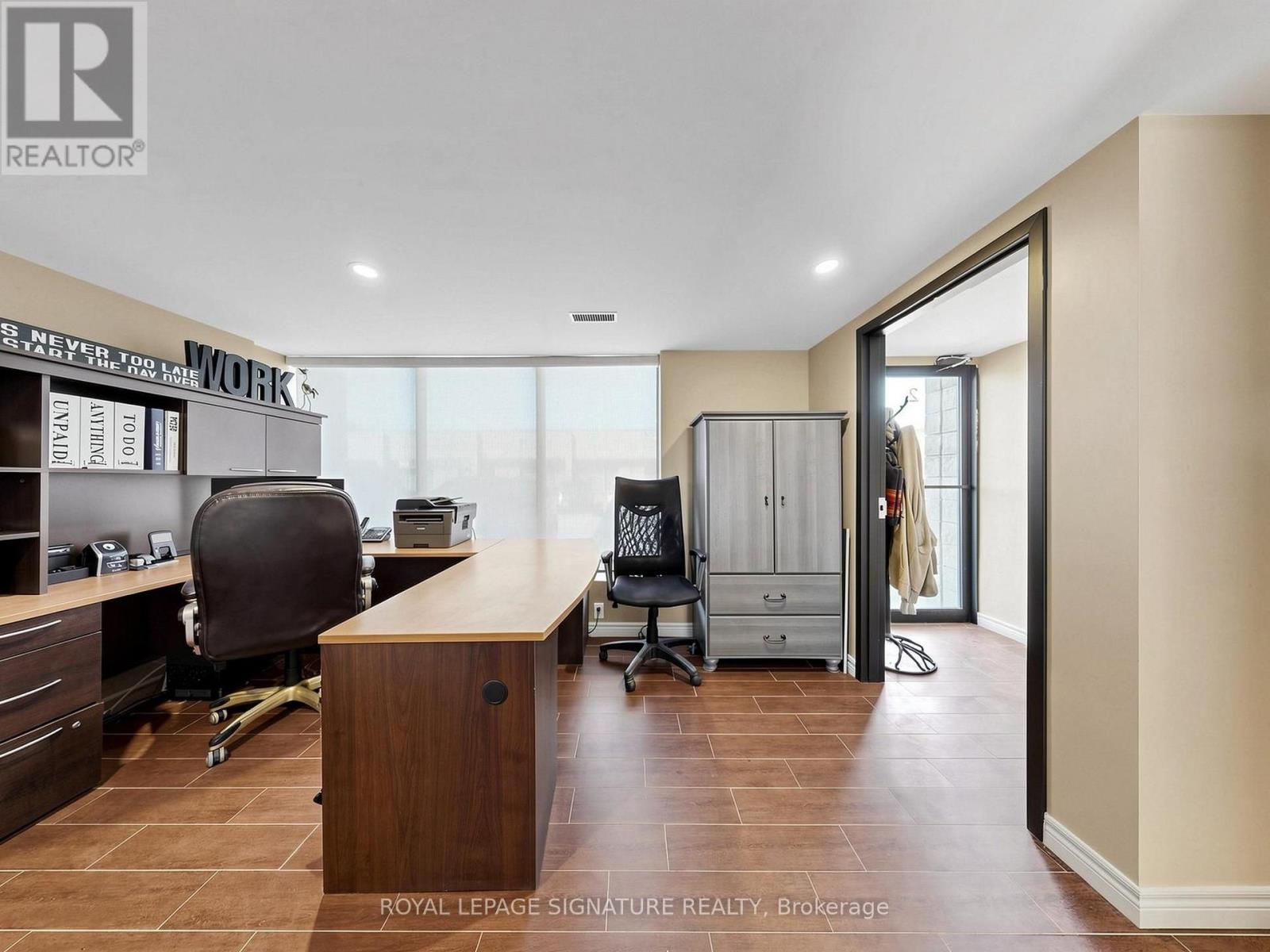 2 - 4 Vata Court, Aurora, Ontario L4G 4B6 - Photo 12 - N13706524