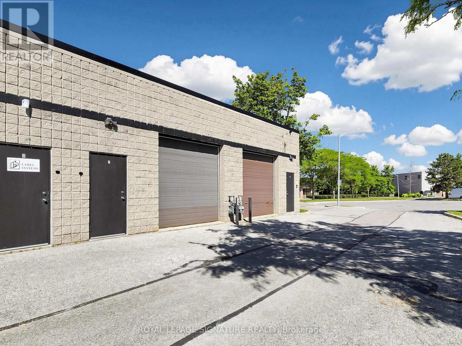 2 - 4 Vata Court, Aurora, Ontario L4G 4B6 - Photo 6 - N13706524