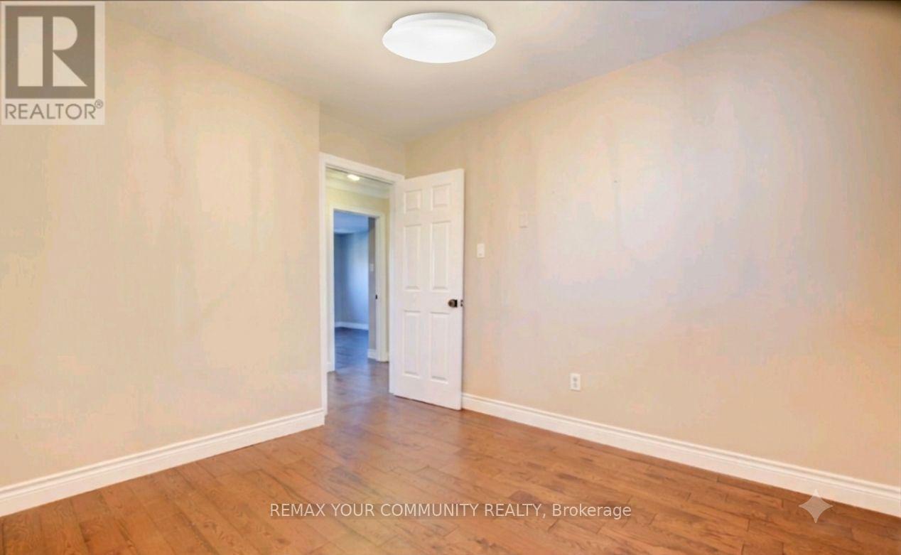 372 Dixon Boulevard, Newmarket, Ontario L3Y 5C4 - Photo 10 - N13706536