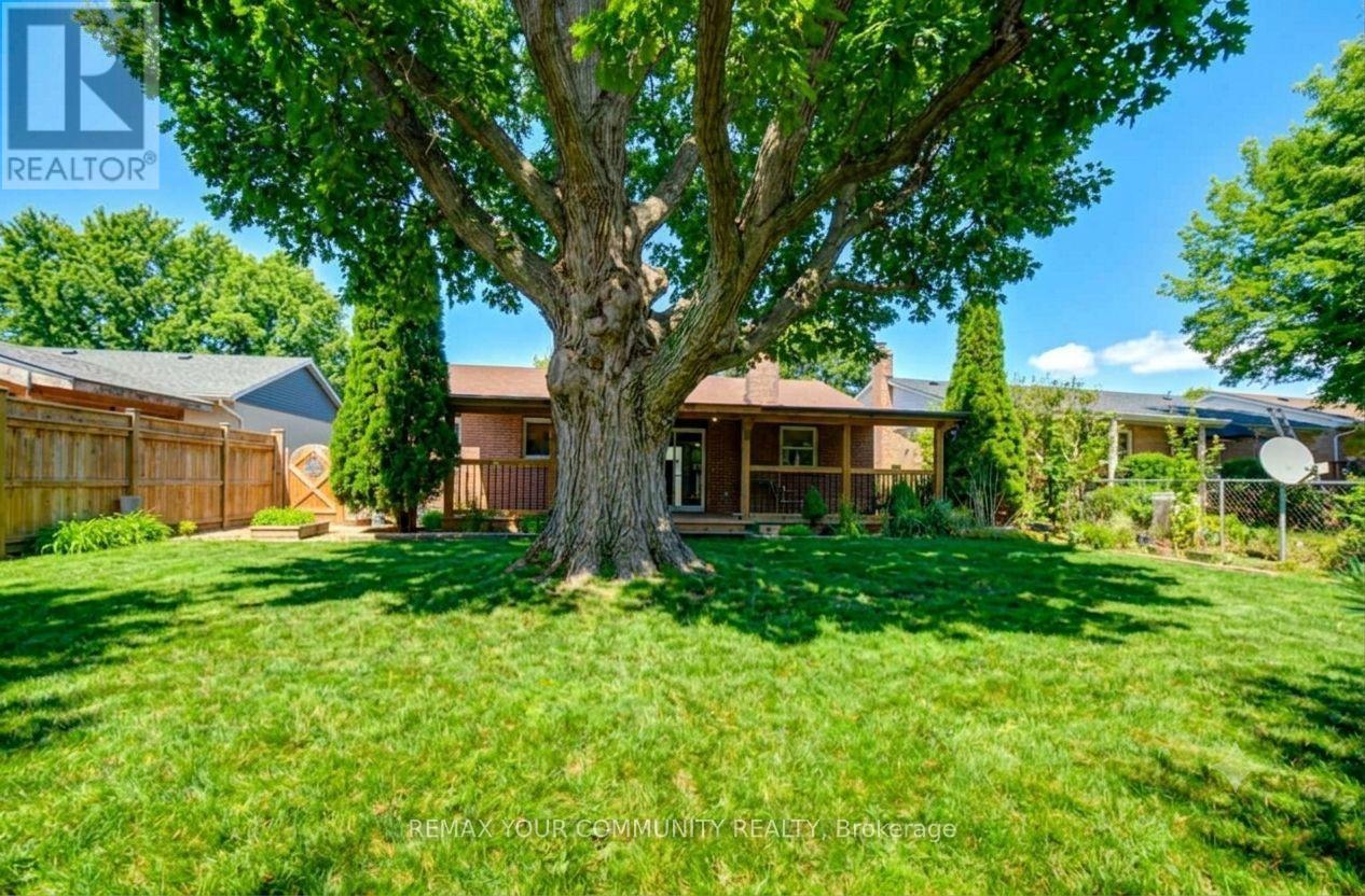 372 Dixon Boulevard, Newmarket, Ontario L3Y 5C4 - Photo 18 - N13706536