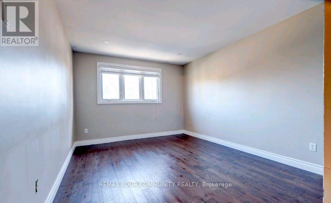 372 Dixon Boulevard, Newmarket, Ontario L3Y 5C4 - Photo 9 - N13706536