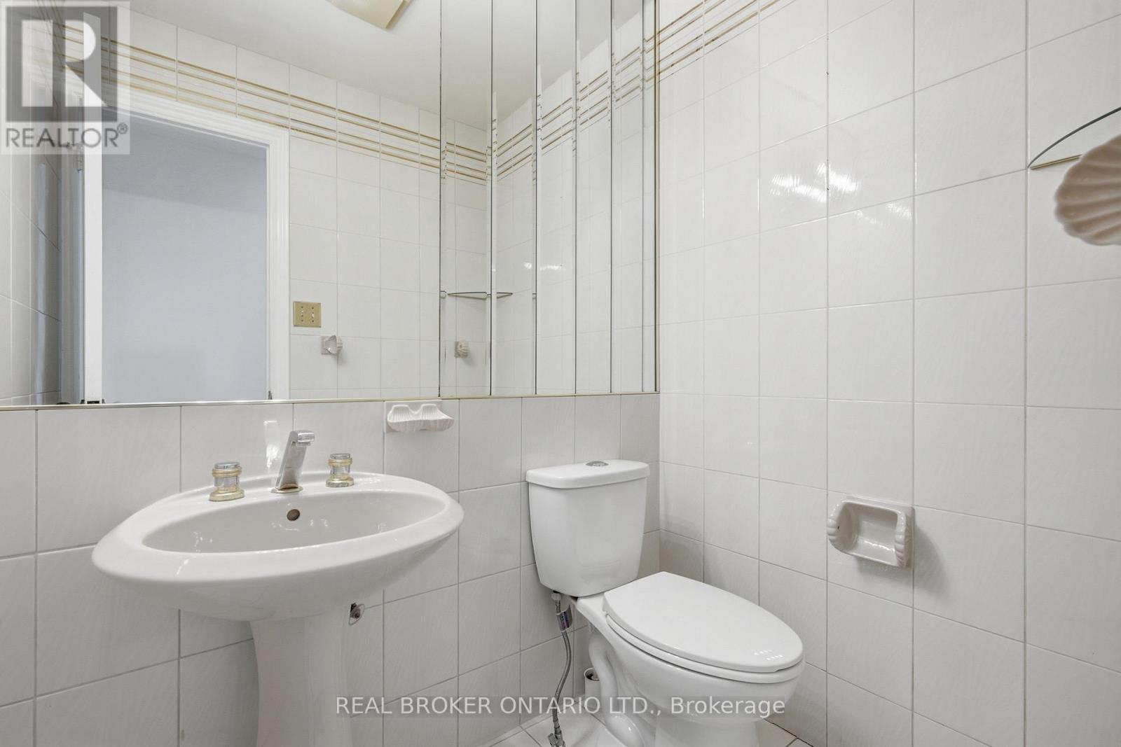 94 Roxana Avenue, Vaughan, Ontario  L4L 3Y8 - Photo 16 - N13706596