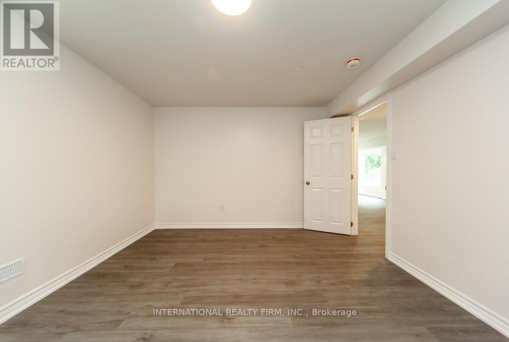 Lower - 11 Coates Crescent, Richmond Hill, Ontario L4E 2M3 - Photo 11 - N13706612