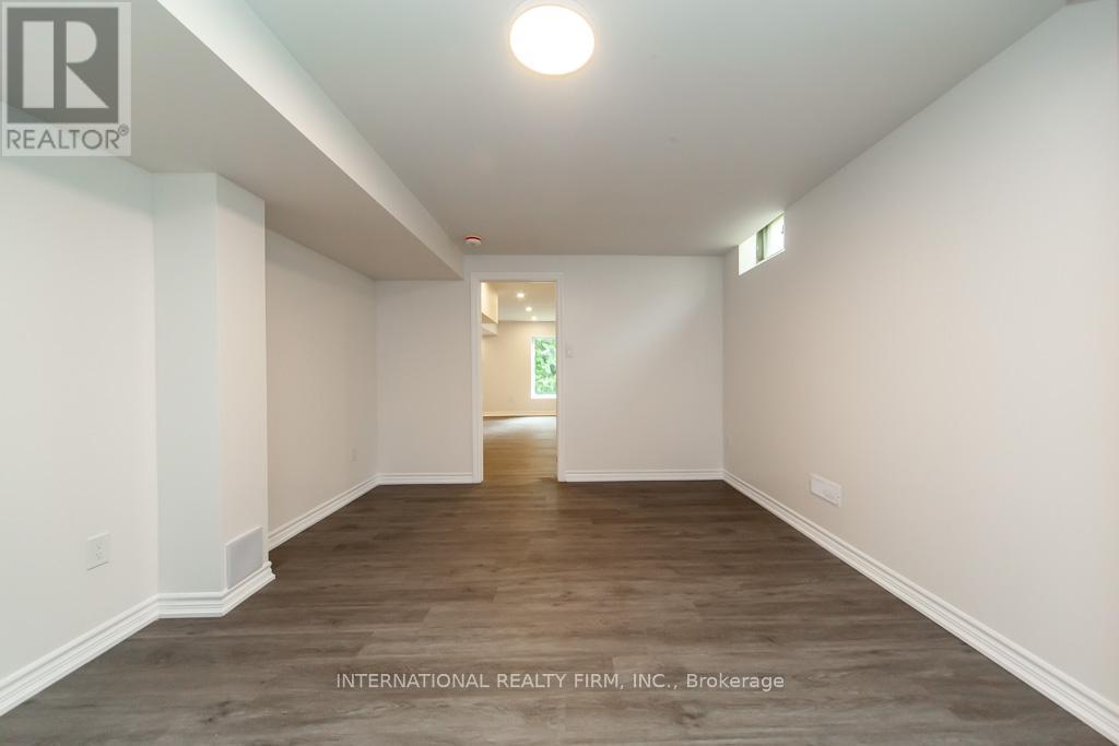 Lower - 11 Coates Crescent, Richmond Hill, Ontario L4E 2M3 - Photo 14 - N13706612