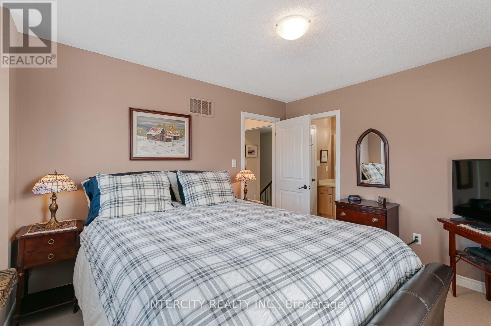 1359 Dallman Street, Innisfil, Ontario  L0L 1W0 - Photo 23 - N13706644