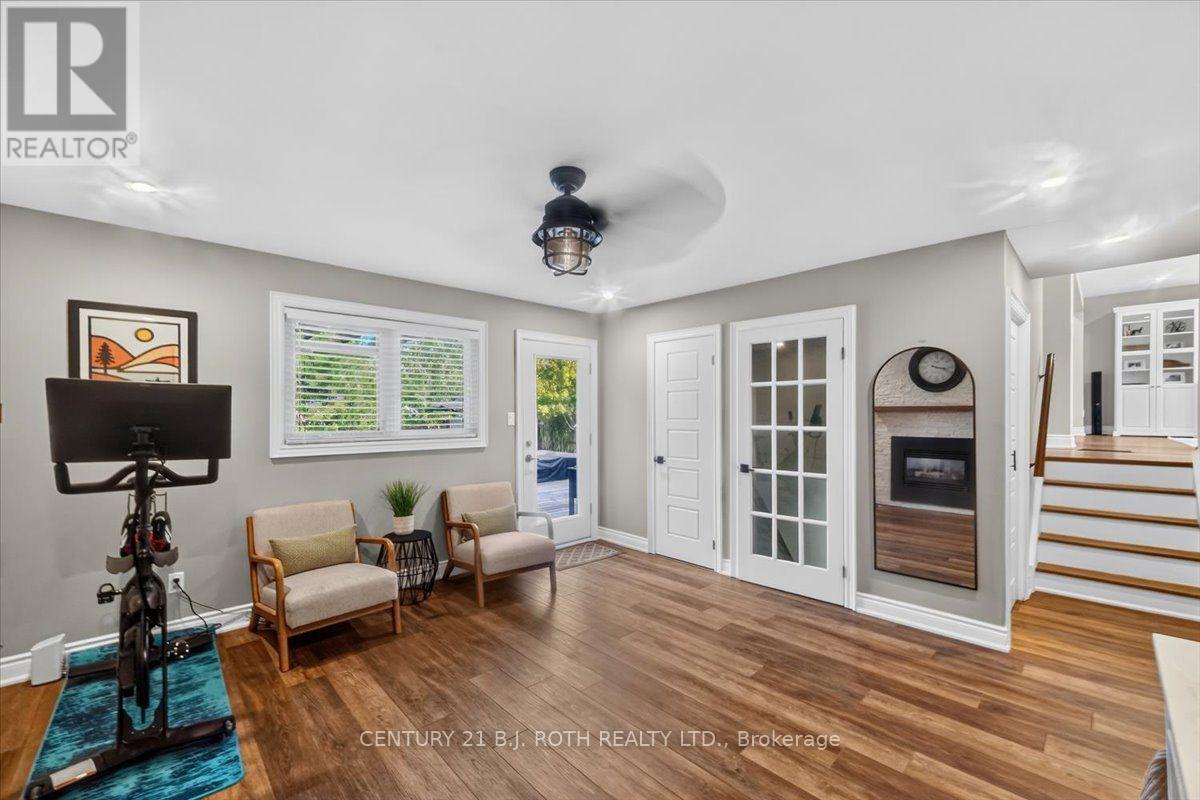 13 Clover Avenue, Barrie (Allandale Heights), Ontario  L4N 3M7 - Photo 33 - S13706698