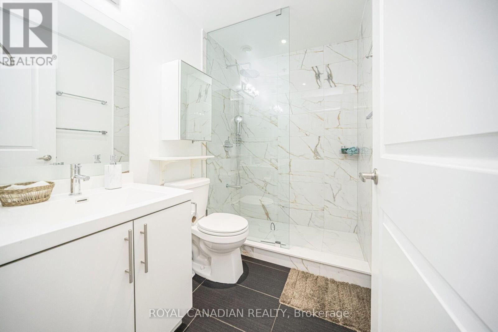 308 - 55 Speers Road, Oakville, Ontario  L6K 0H9 - Photo 11 - W13567790