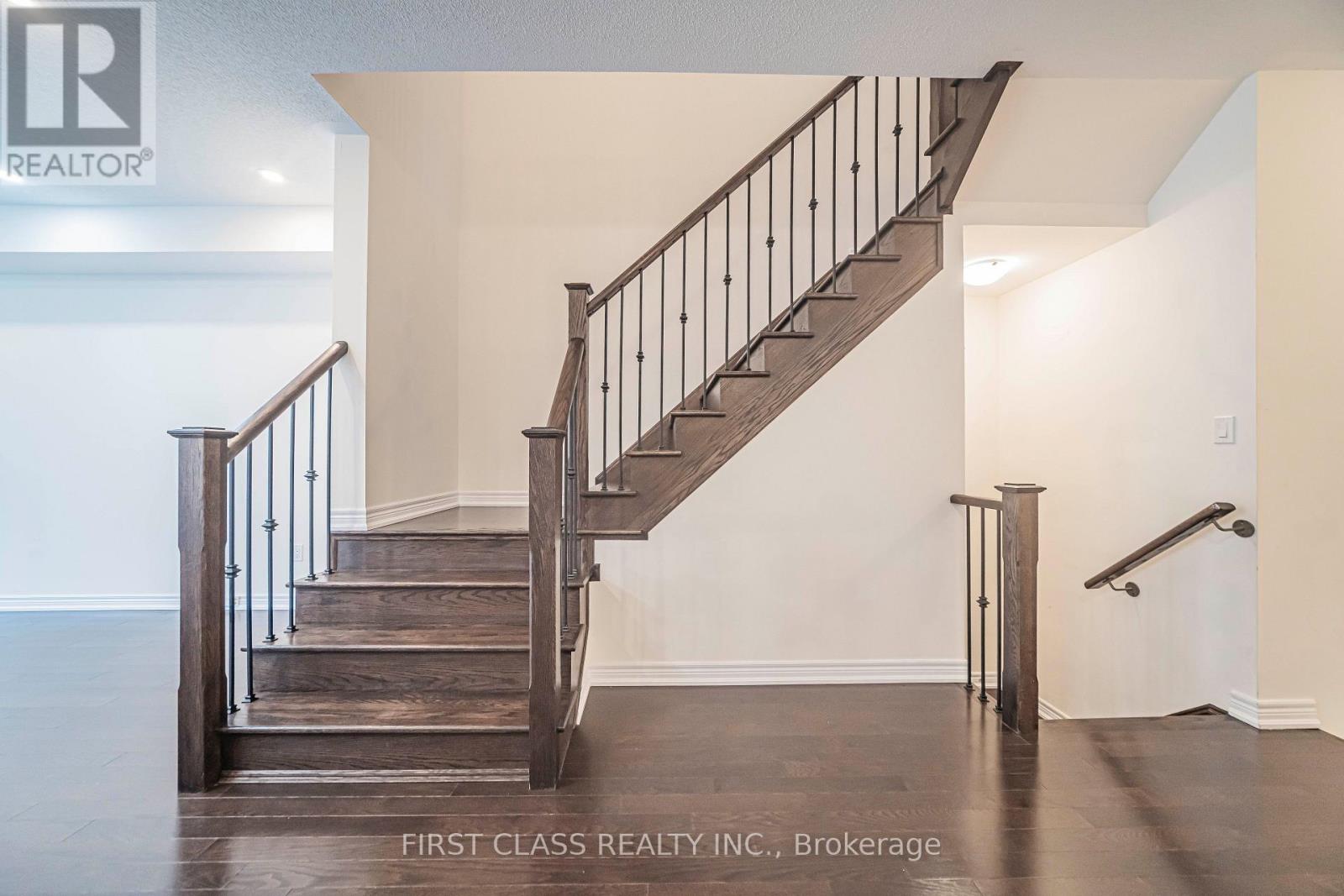 11 Twinflower Lane, Richmond Hill, Ontario  L4E 1E7 - Photo 16 - N13686788