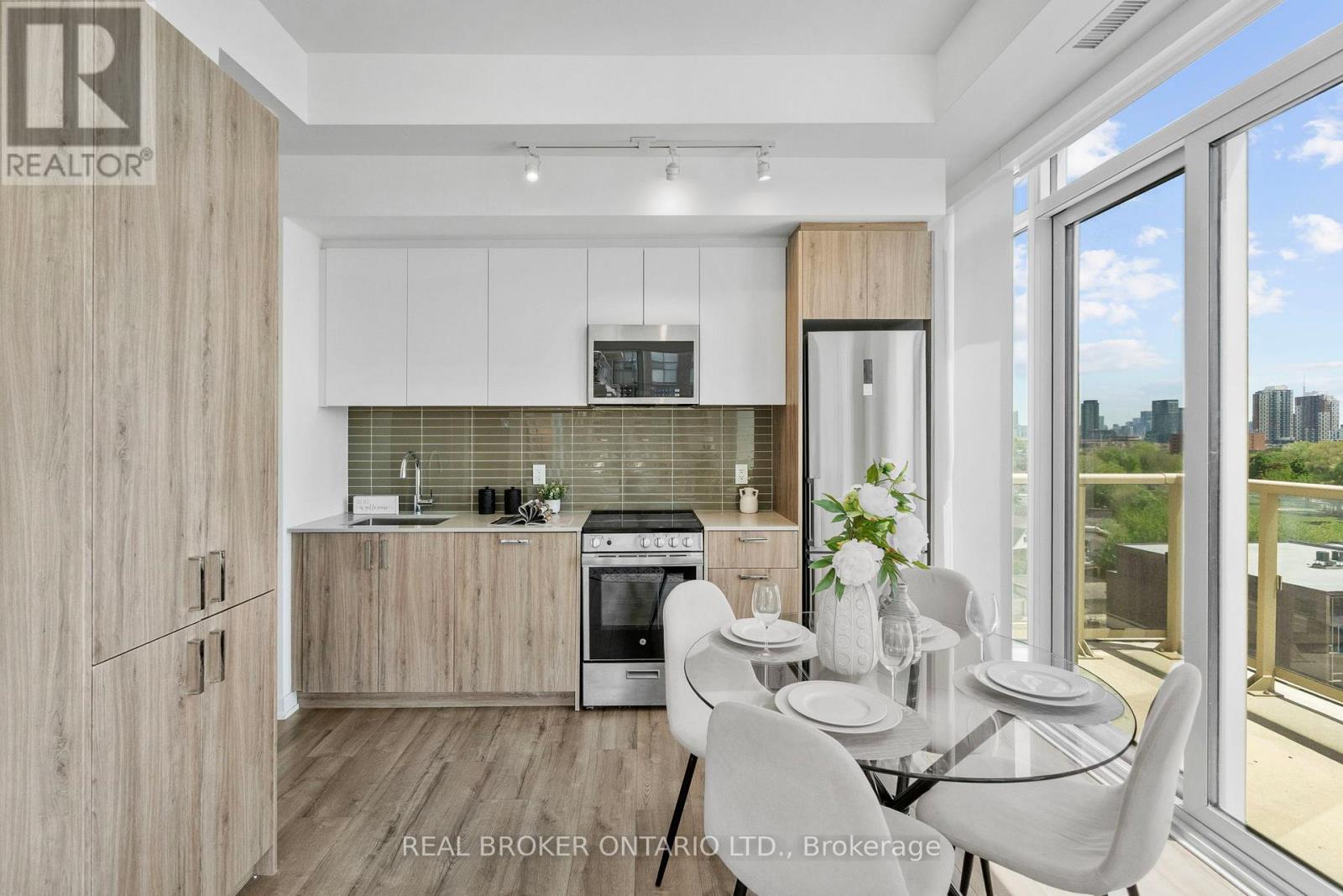 920 - 1787 St Clair Avenue W, Toronto, Ontario  M6N 0B7 - Photo 16 - W13706468