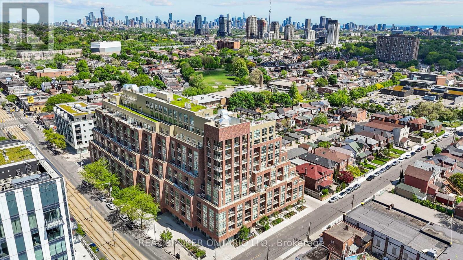 920 - 1787 St Clair Avenue W, Toronto, Ontario  M6N 0B7 - Photo 2 - W13706468