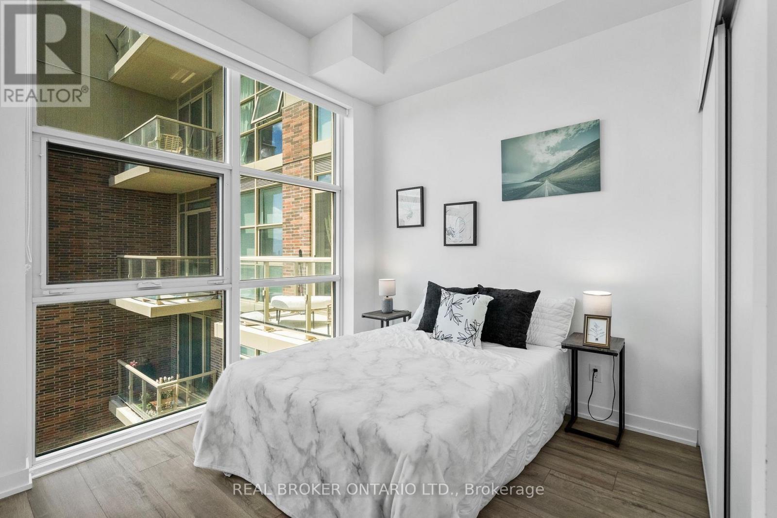 920 - 1787 St Clair Avenue W, Toronto, Ontario  M6N 0B7 - Photo 26 - W13706468