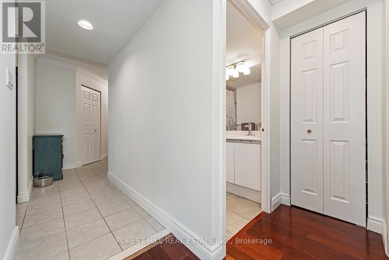 510 - 3 Hickory Tree Road, Toronto, Ontario M9N 3W5 - Photo 3 - W13706470