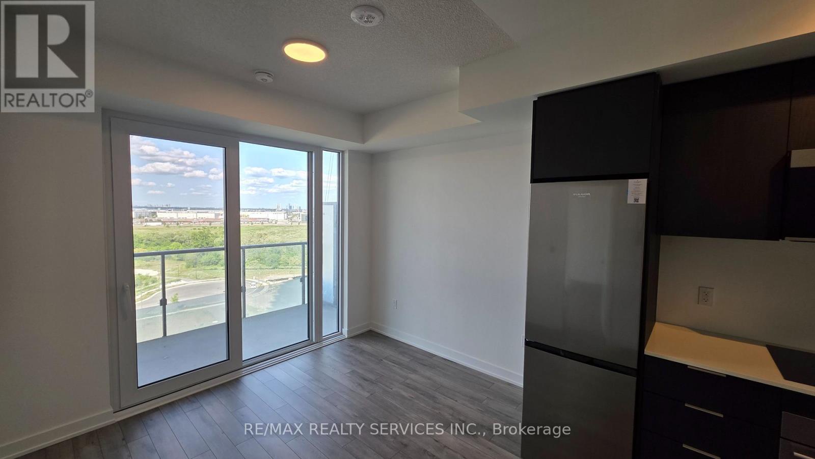 2410 - 15 Skyridge Drive, Brampton, Ontario L6P 4S3 - Photo 6 - W13706490