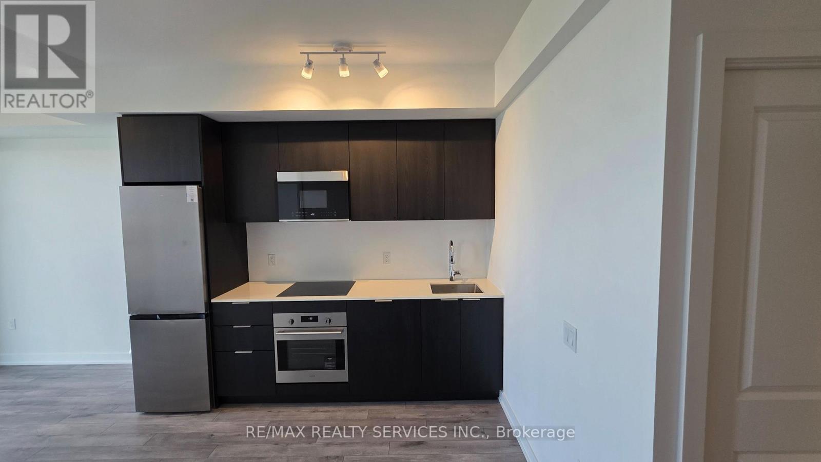 2410 - 15 Skyridge Drive, Brampton, Ontario L6P 4S3 - Photo 7 - W13706490