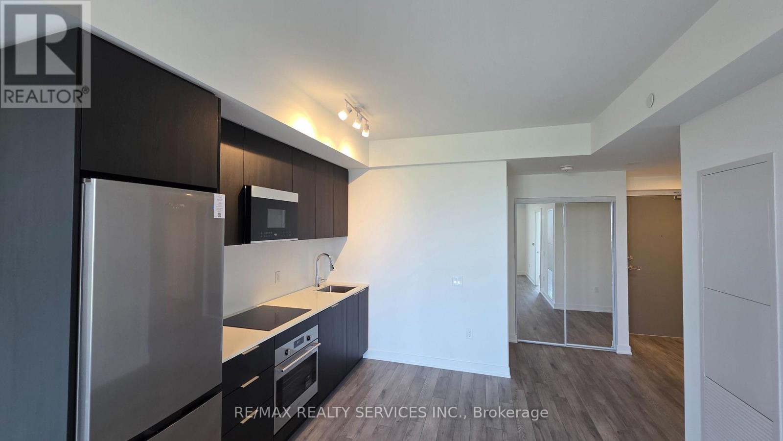2410 - 15 Skyridge Drive, Brampton, Ontario L6P 4S3 - Photo 9 - W13706490