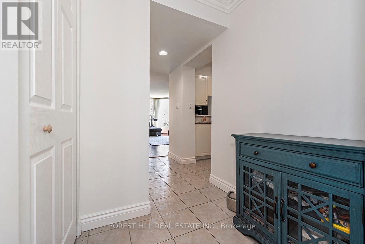 510 - 3 Hickory Tree Road, Toronto, Ontario M9N 3W5 - Photo 4 - W13706496