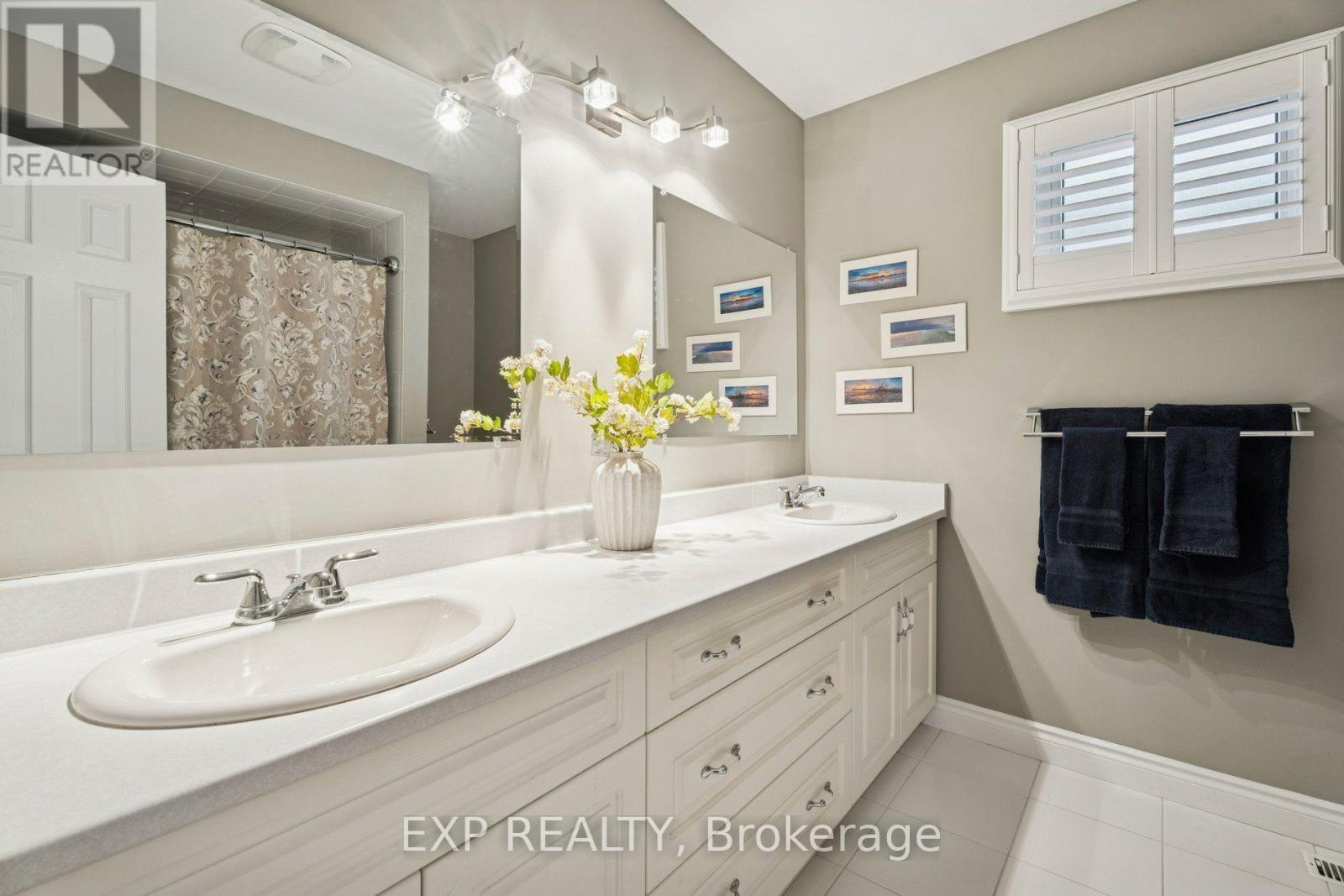 209 Nottingham Drive, Oakville, Ontario  L6H 4H7 - Photo 37 - W13706530