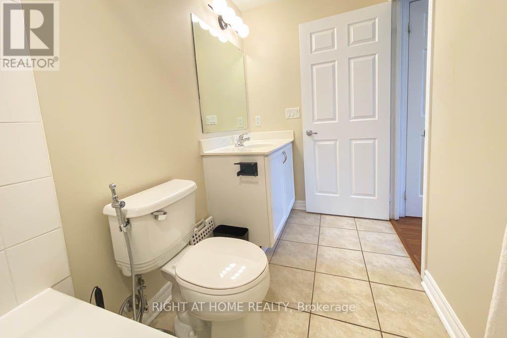 1711 - 388 Prince Of Wales Drive, Mississauga, Ontario  L5B 0A1 - Photo 30 - W13706572