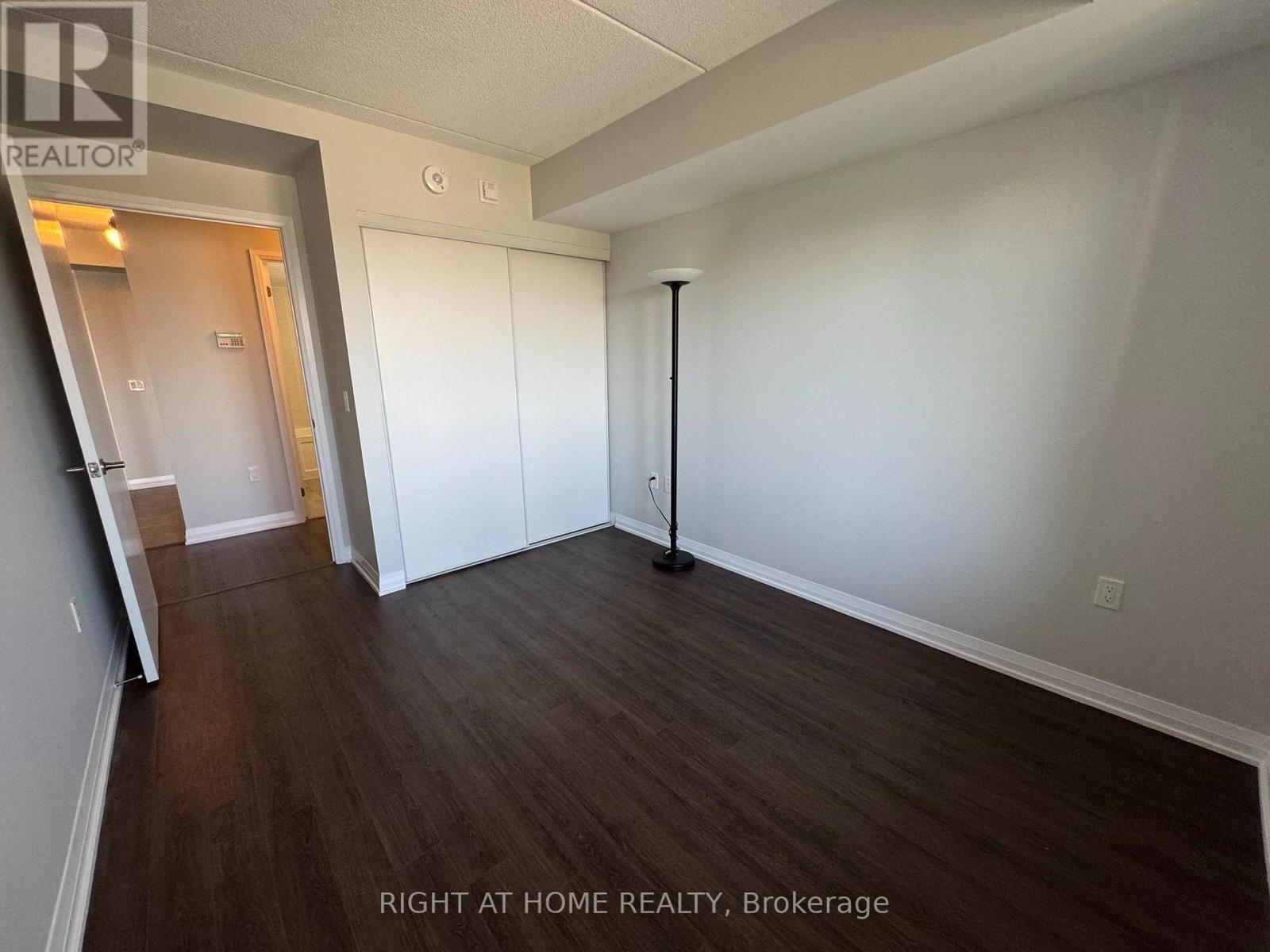 307 - 40 Via Rosedale Way, Brampton, Ontario  L6R 4A4 - Photo 11 - W13706586