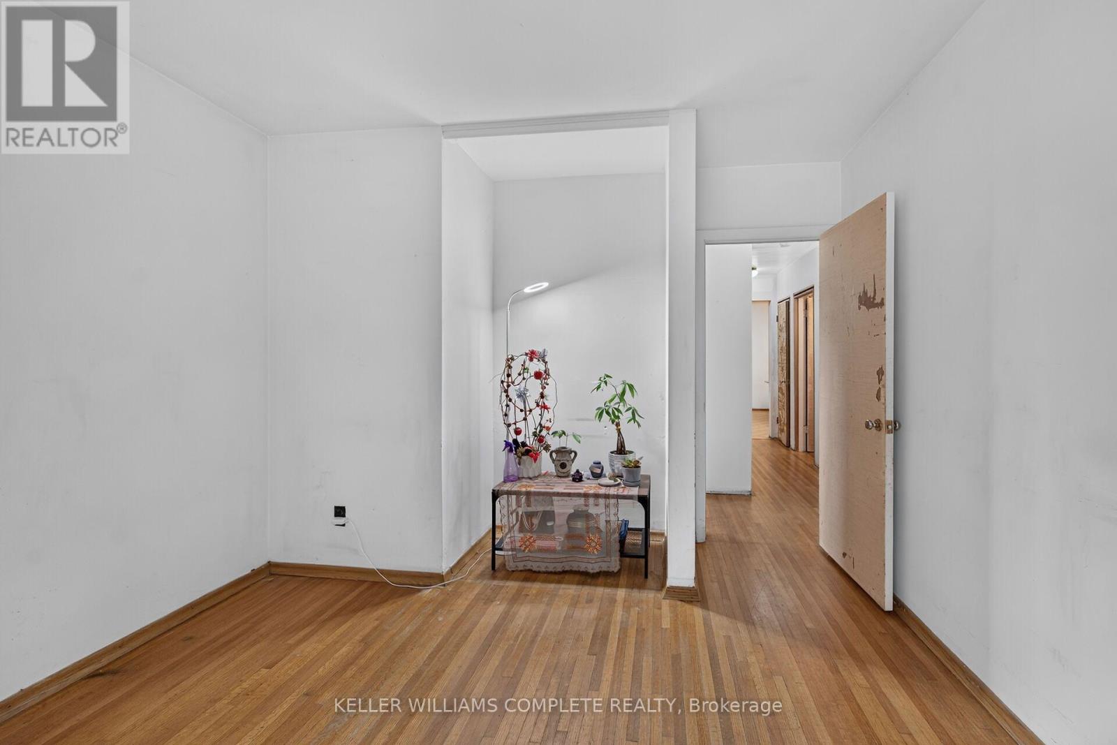 3239 Queen Frederica Drive, Mississauga, Ontario  L4Y 2Z9 - Photo 23 - W13706660